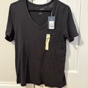 Universal Thread Black Short Sleeve T-Shirt